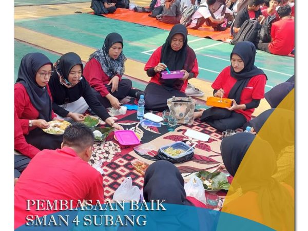 PEMBIASAAN BAIK SMAN 4 SUBANG